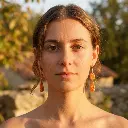 AI Generated Vue de face boucles d'oreilles Aurore - Golden Hour