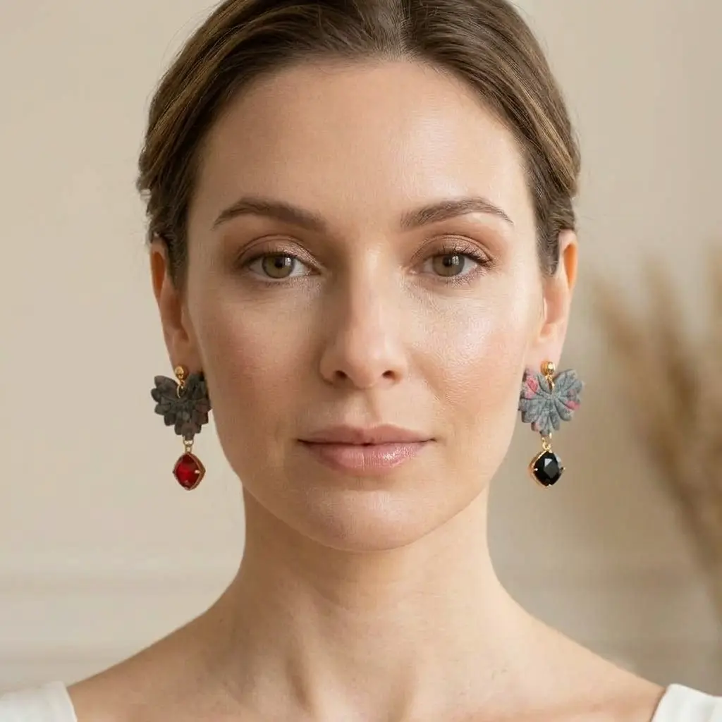 AI Generated Boucles d'oreilles Nébuleuse vue de face sur mannequin