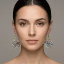 AI Generated Vue de face des boucles d'oreilles Nébuleuse portées par un mannequin