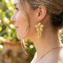 AI Generated Mise en scène élégante des boucles d'oreilles Soléia