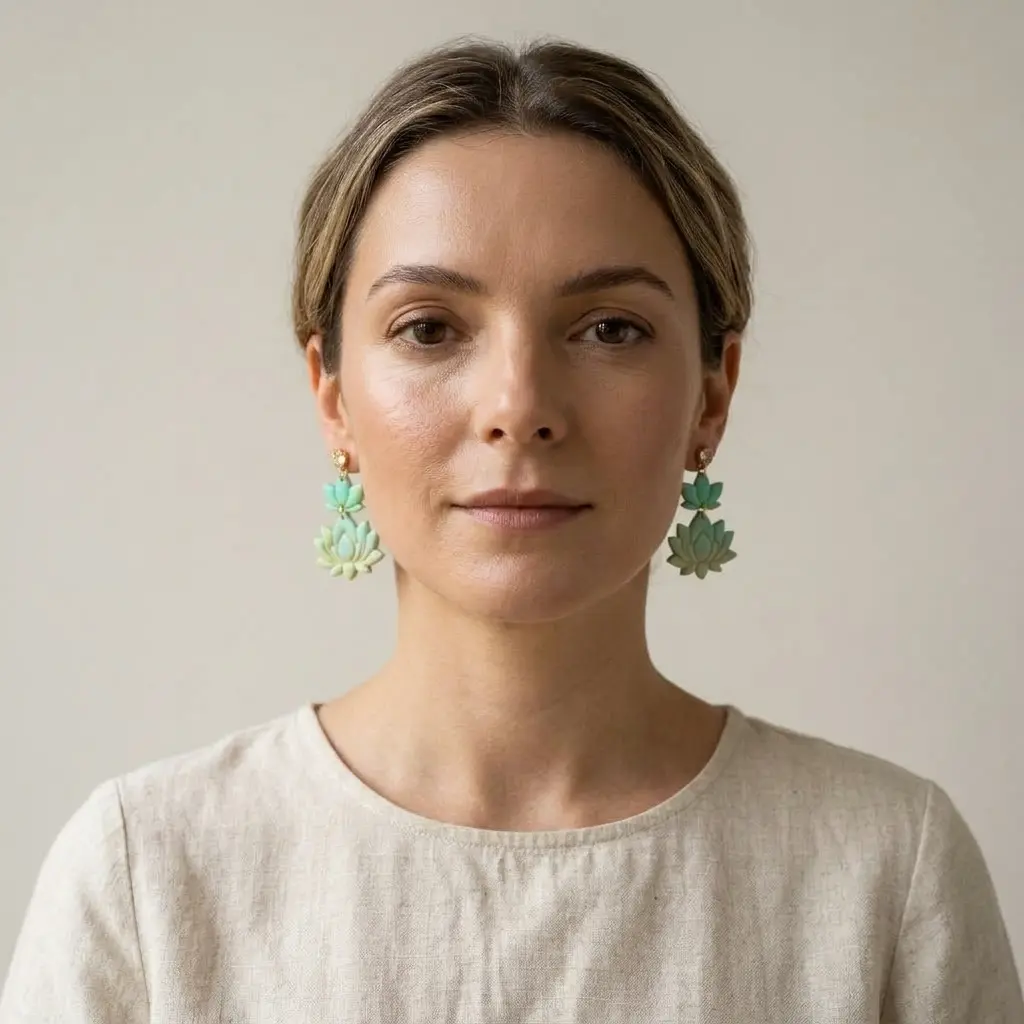 AI Generated Vue de face des boucles d'oreilles Verdoyantes sur mannequin
