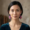 AI Generated Portrait de face - Boucles d'oreilles Eclat d'Aube portées
