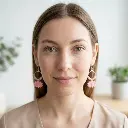 AI Generated Lotus de Rosée - Vue de face sur mannequin