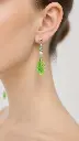 AI Generated Perle des Feuilles – Portées sur modèle humain