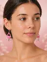AI Generated Lotus Rosé – porté sur mannequin